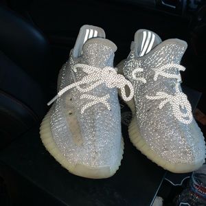 Yeezy 350 static reflective
